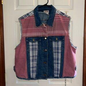 Rare find-VTG-Stefano international-22–24-patchwork collared denim & plaid vest.